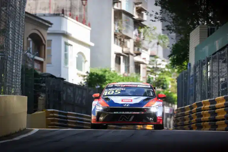 Michelisz a garázsból nézte végig a trónfosztását Makaóban