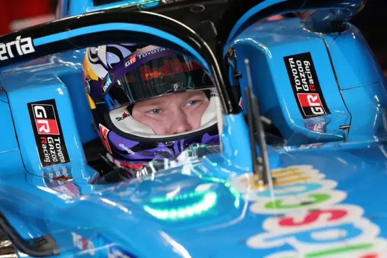 Az F2-es mezőny barcelonai tesztjével egy időben Kalle Rovanpera ismerős autóba ült Jerezben