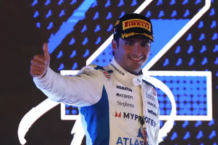 Ez az adat bizonyítja, hogy Sainznál jobb befektetés nincs a Forma–1-ben