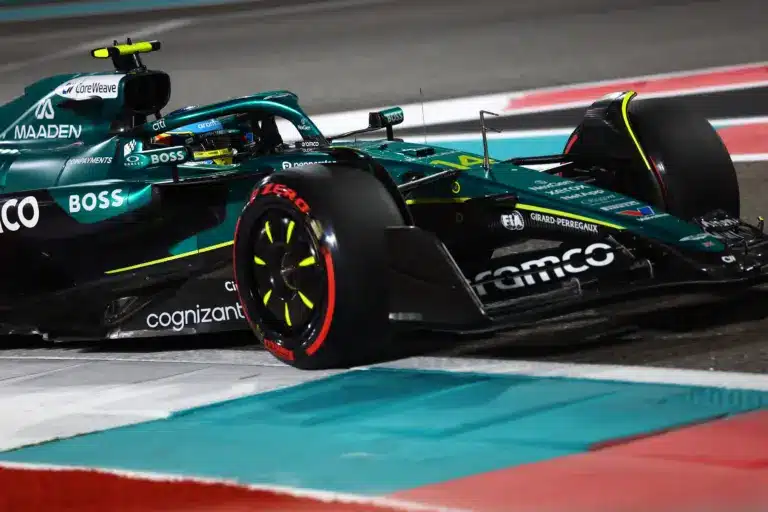 Alonsónak van egy komoly és egy komolytalan jóslata a szezonzáróra