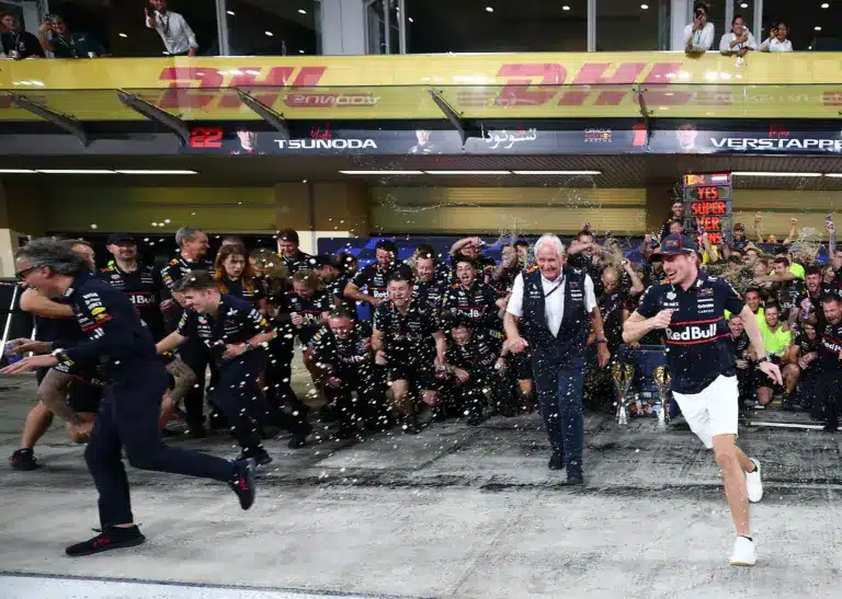 Küszöbön a bejelentés, újabb fontos vezető távozhat az F1-ből