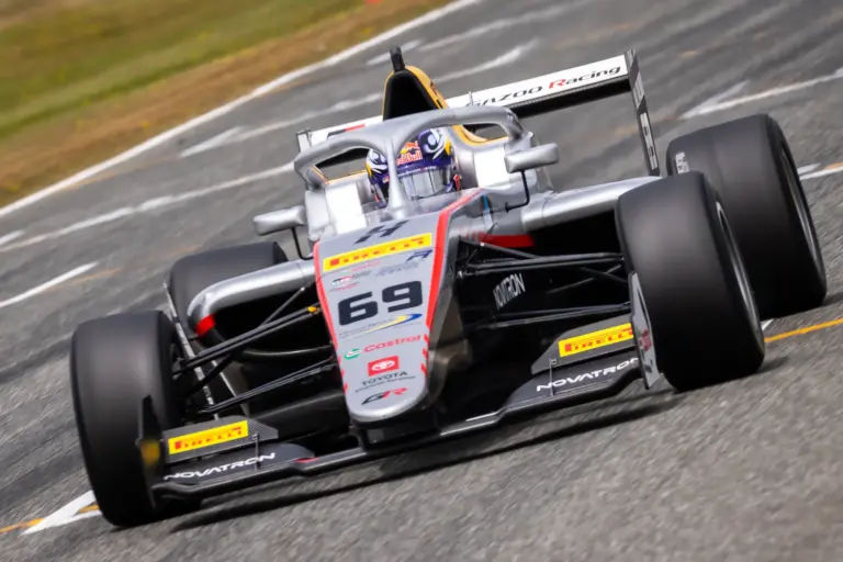 Rovanpera jól kezdte harmadik új-zélandi hétvégéjét