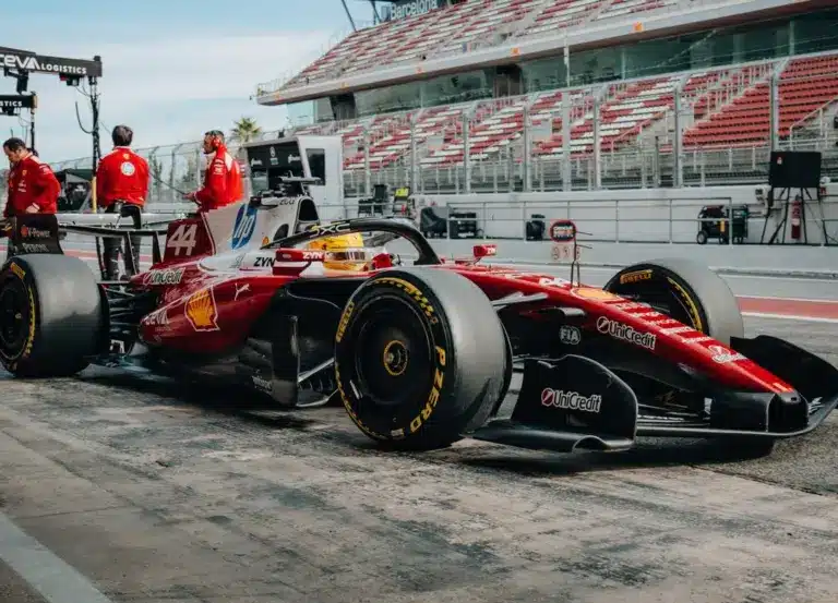 Hamilton a Mercedesek legjobb idejét is felülmúlta az F1 idei első, szupertitkos teszthetén