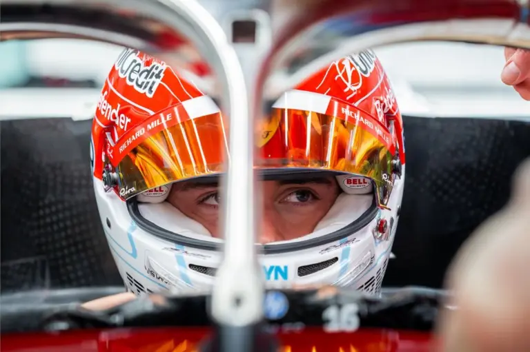 Leclerc-nek jó oka van azt hinni, hogy erősen kezd az új szabályok mellett a Ferrari