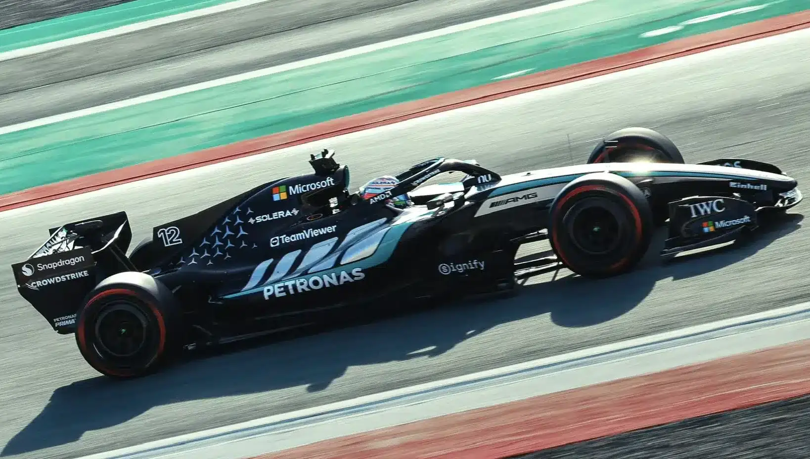 Kizárják a Mercedes-motoros csapatokat?; megjött az FIA beismerése; a Red Bull meglepte a McLarent