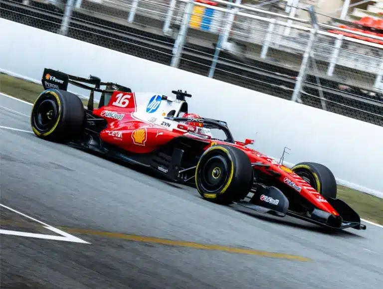 Négy versenyző, két autó, egy baleset – a második tesztnap krónikája