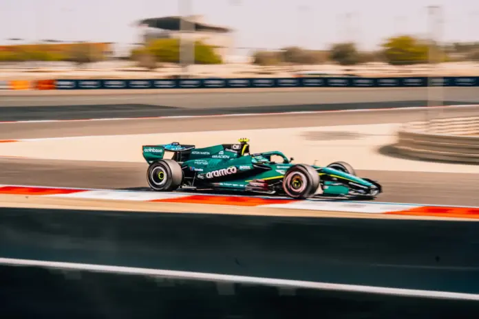 Fernando Alonso, Aston Martin