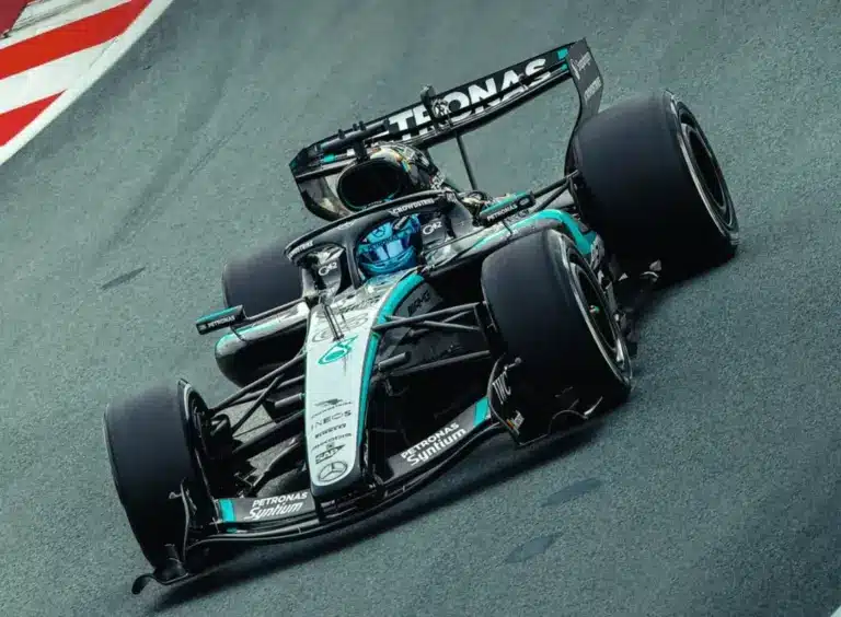 Russellnek sérülést okozott a Mercedes új F1-es autója