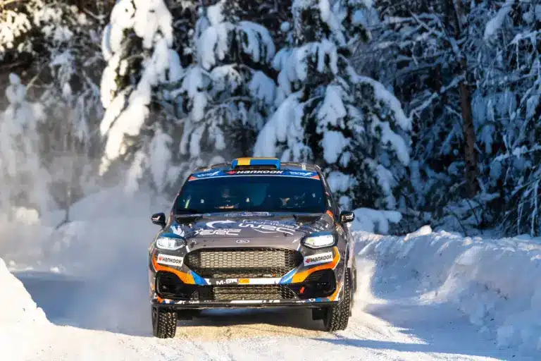 A Junior Európa-bajnok magabiztosan nyerte a Junior WRC szezonnyitóját