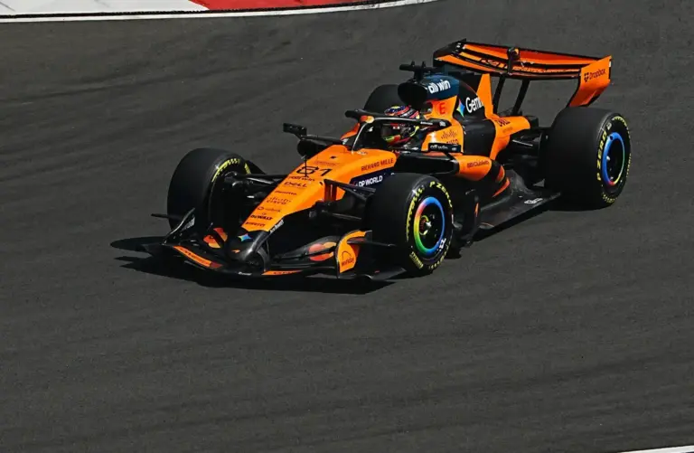 McLaren, Piastri