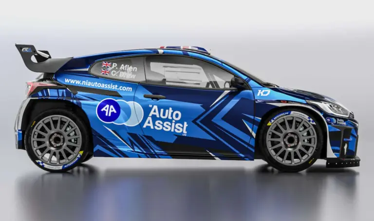 A közönségkedvenc brit versenyző Toyotával támad az ERC-ben