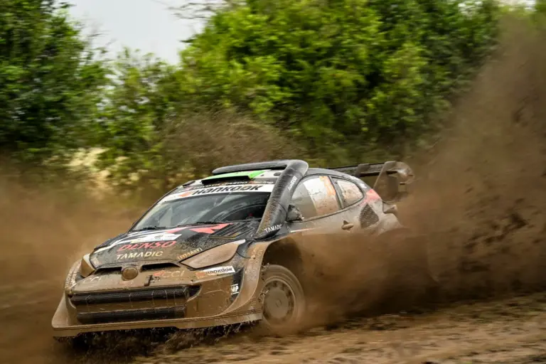 Evans megvédené tavalyi győzelmét a Szafari Rallyn