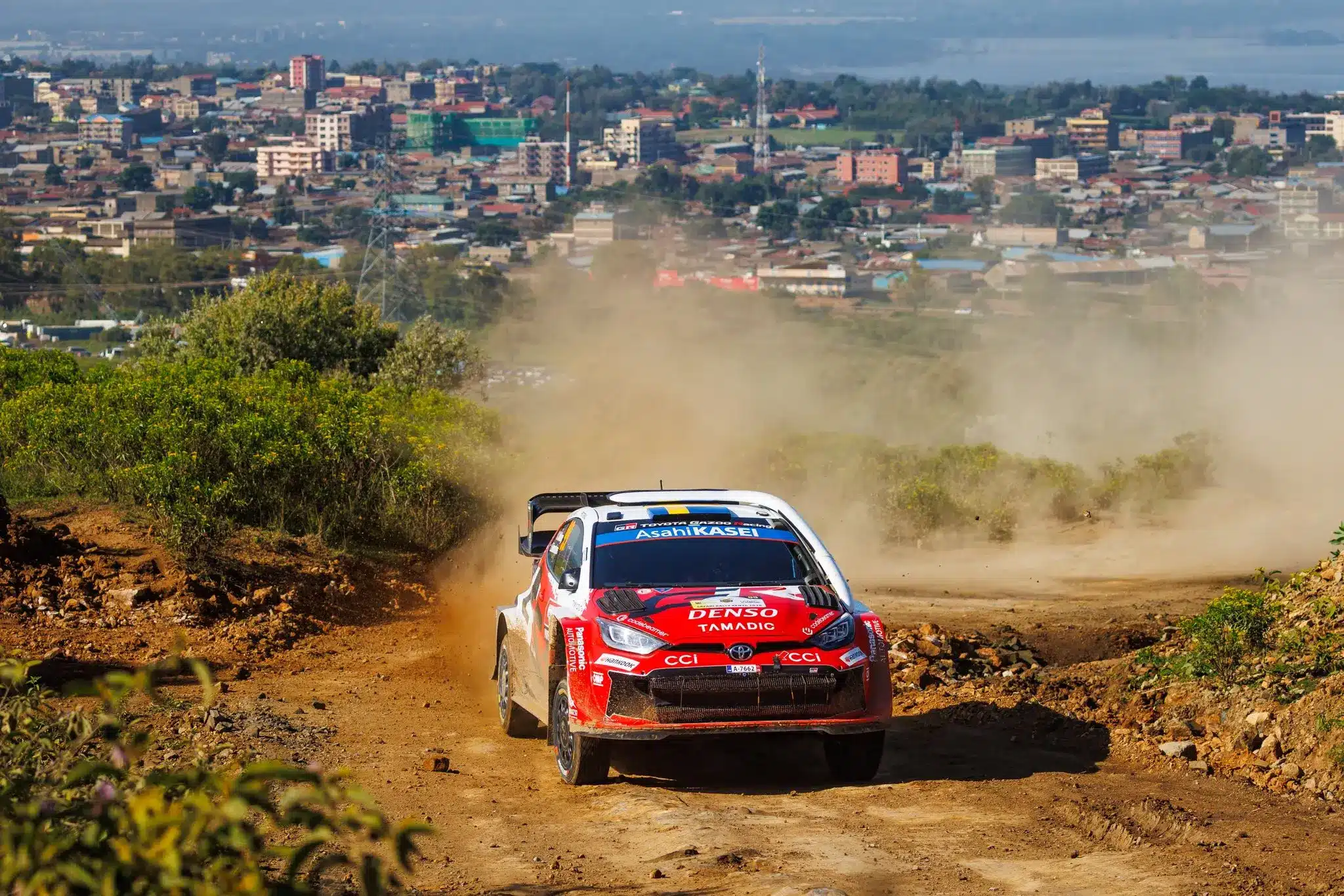 Solberg vezet a Szafari Rallyn, bajban a Hyundai