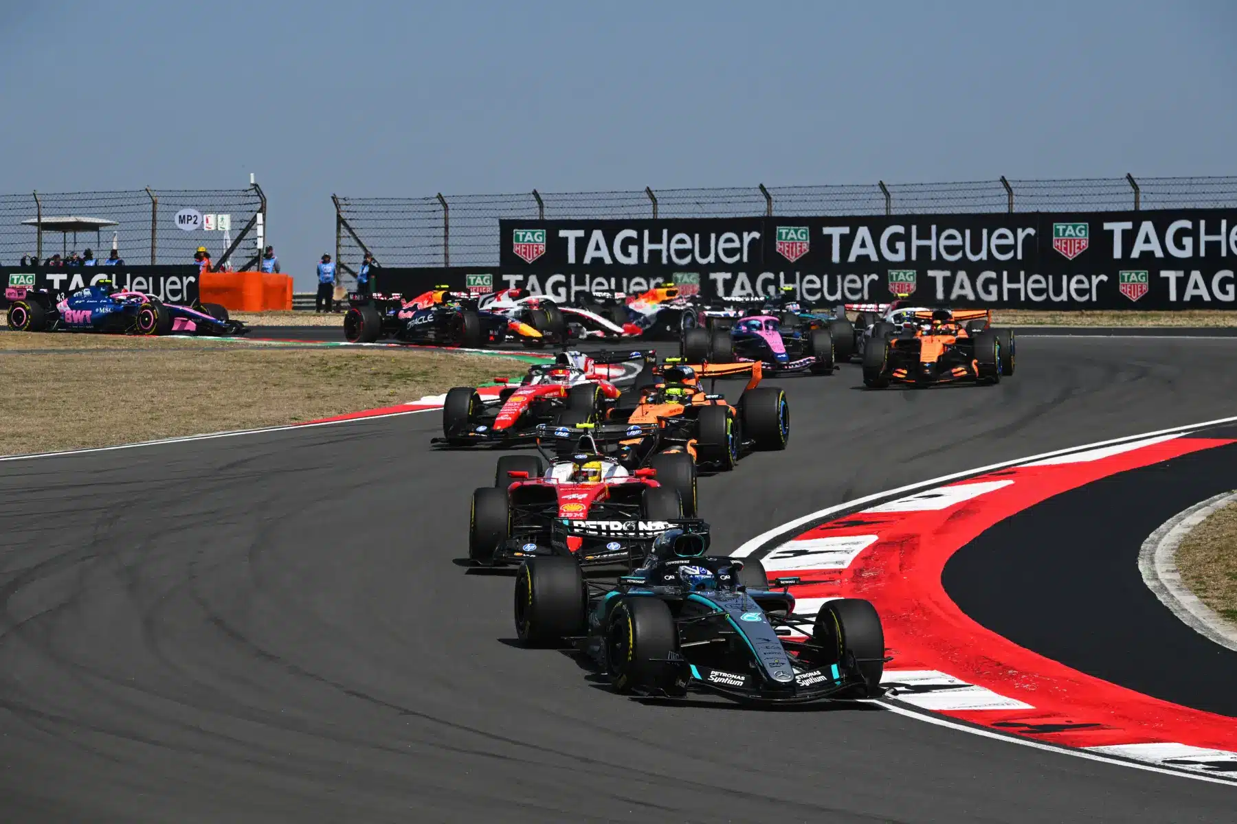 Russell, Hamilton, Kínai Nagydíj, sprint rajt