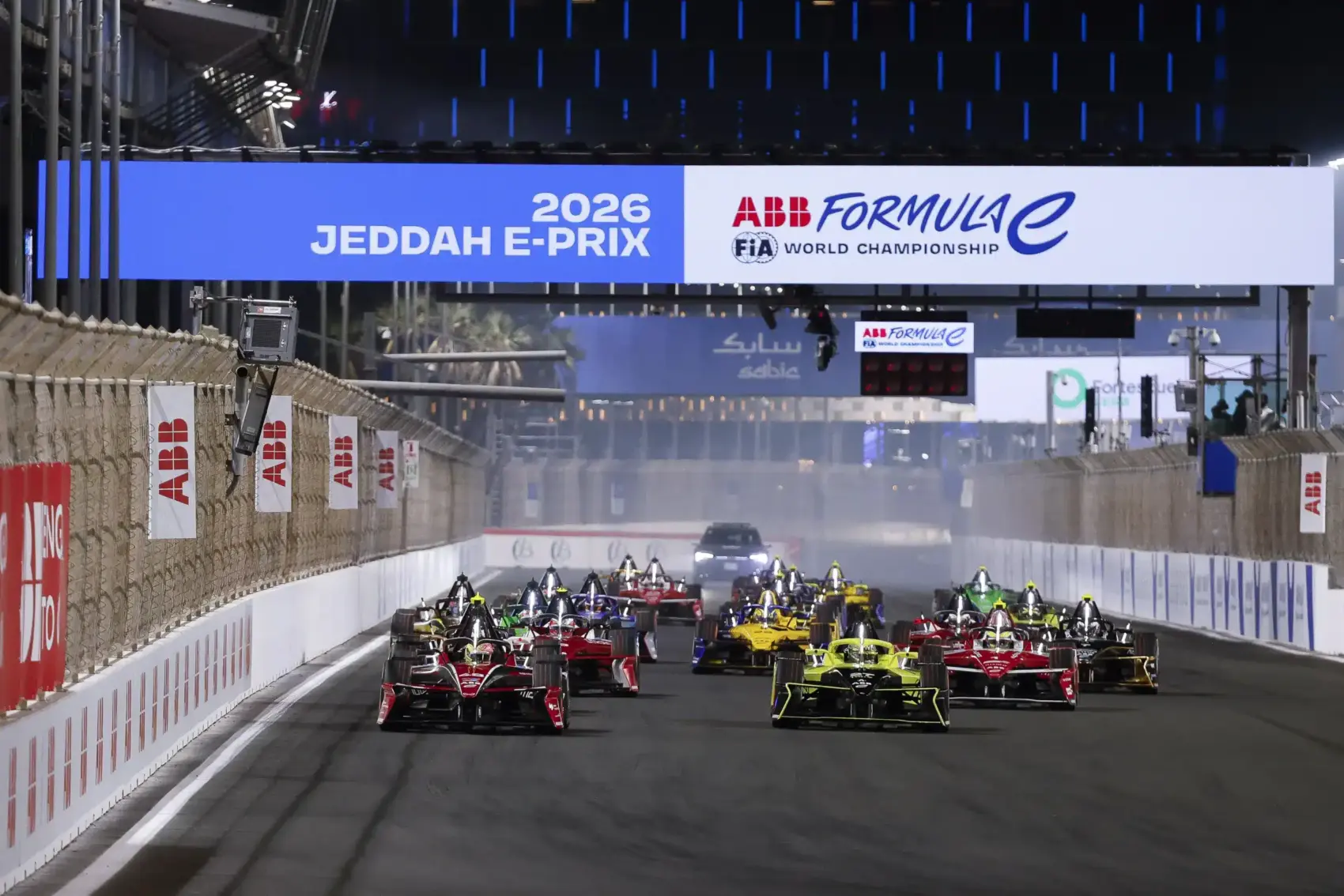 Fellázadtak a Formula E-versenyzők, a csapatok büntetéseket és bírságokat helyeztek kilátásba