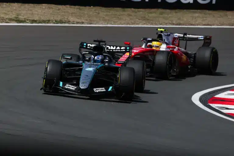 Russell, Mercedes, Hamilton, Ferrari