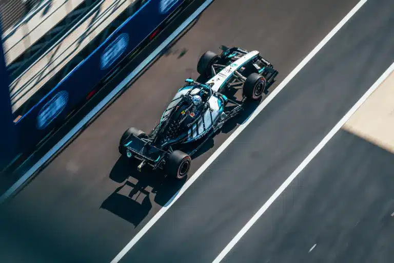 Russell volt a leggyorsabb az első szuzukai edzésen, de Norris beleszólt a megszokott sormintába