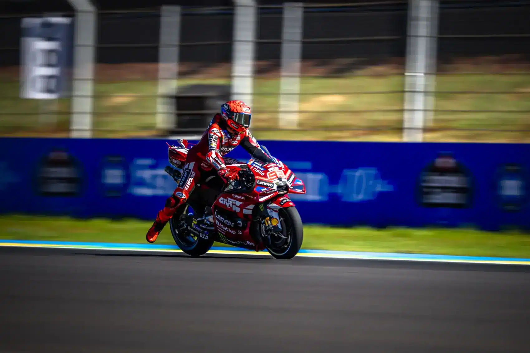 A Ducati nem támaszkodhat mindig Marc Márquez tehetségére, véli a gyári csapat főnöke