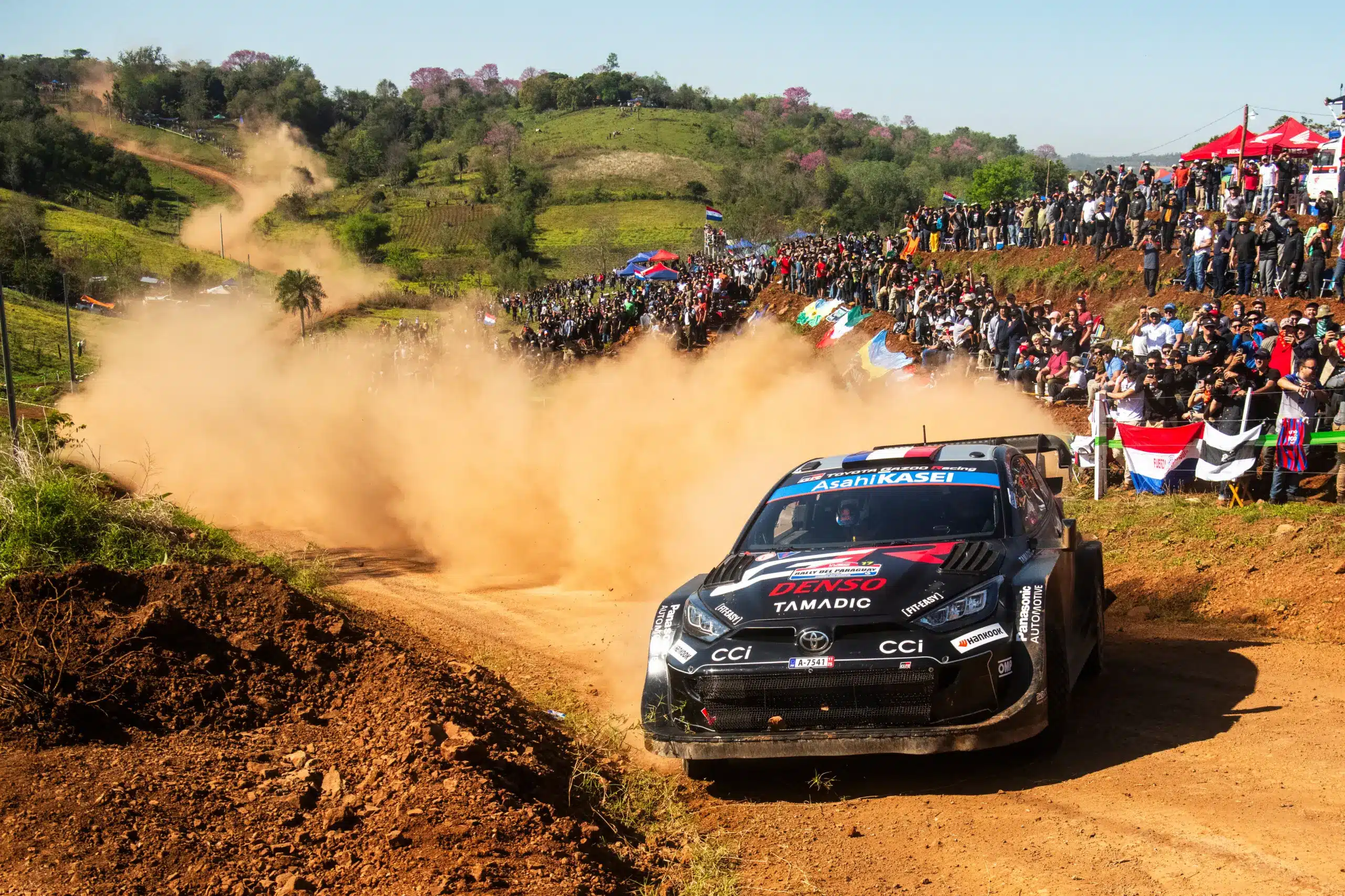 A Portugál Rallyn is teljes létszámban vesz részt a Toyota