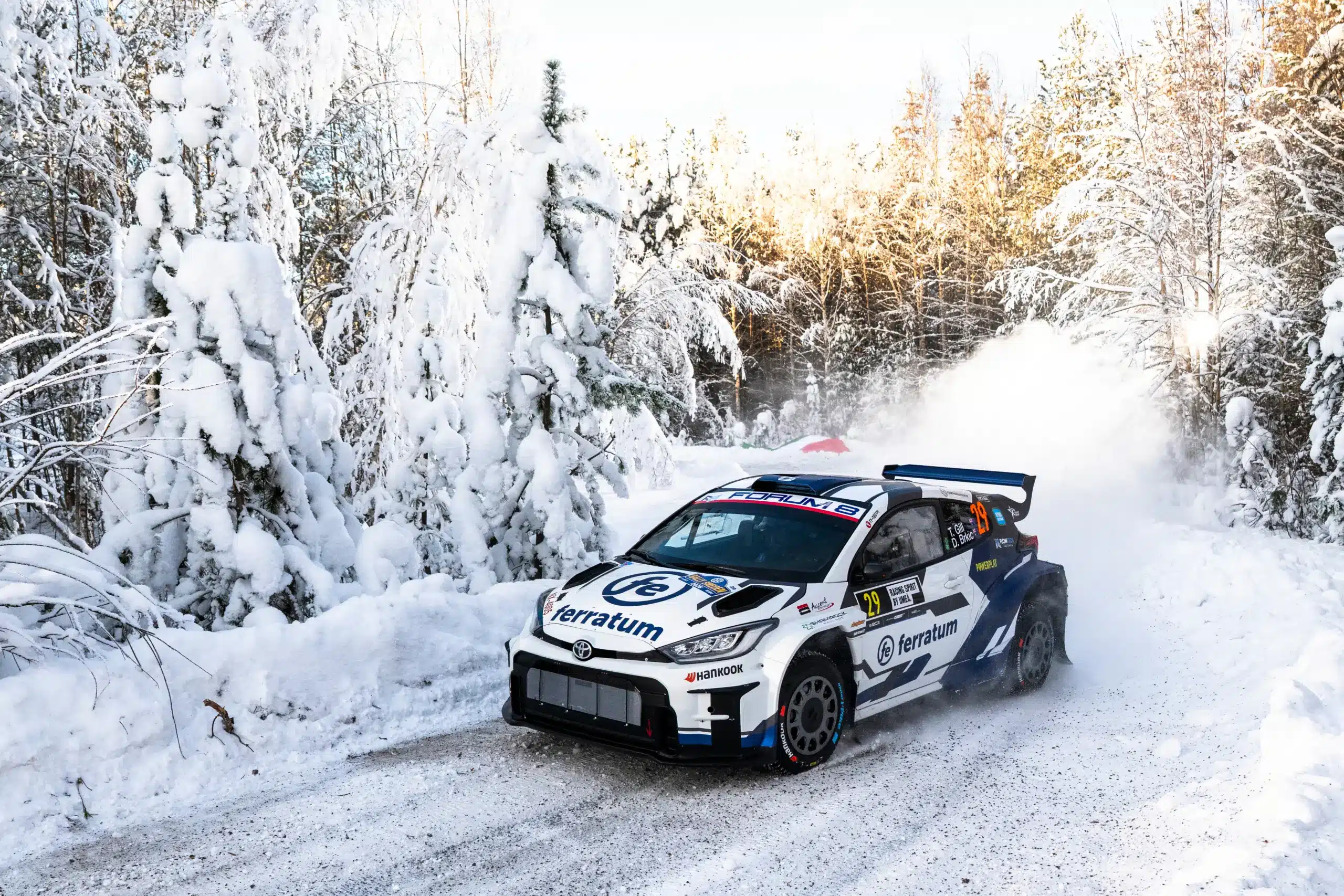 Gill elégedett svéd debütáló versenyével a WRC2-ben