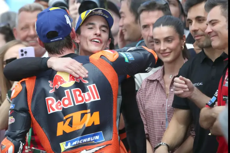 MotoGP, Pedro Acosta, Marc Márquez, Thai Nagydíj 2026, szombat