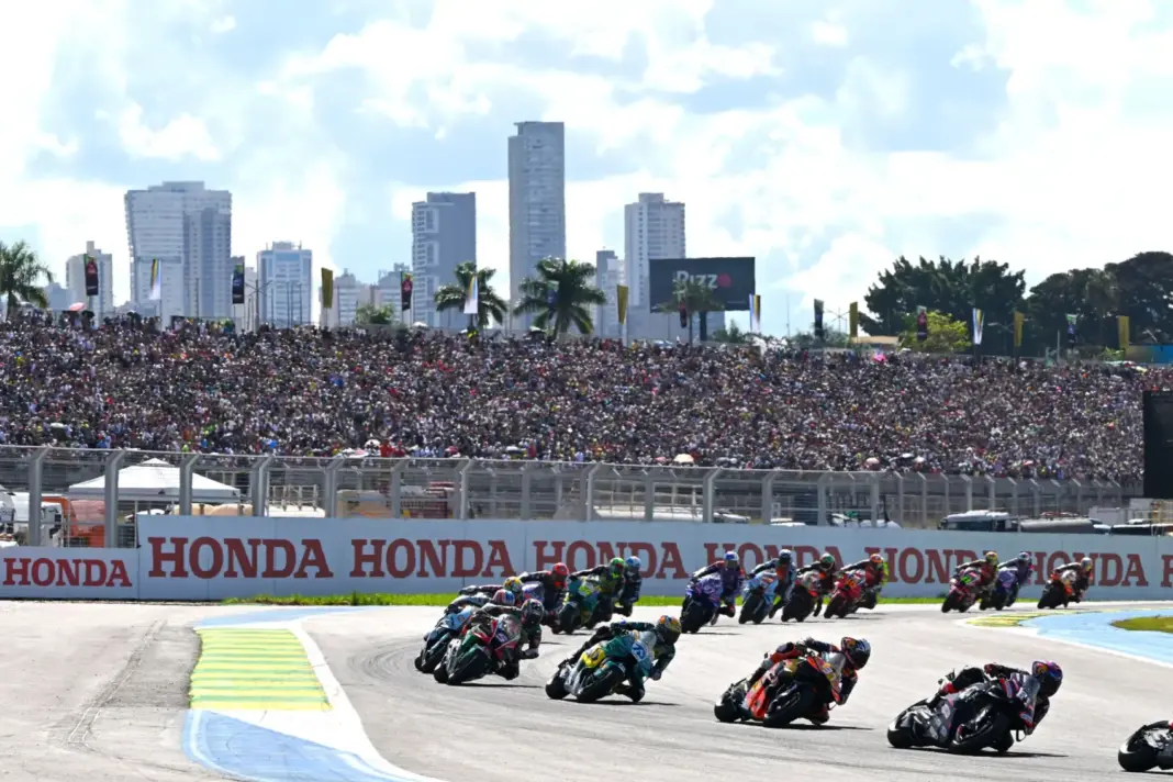 MotoGP, Brazil Nagydíj 2026, vasárnap, rajt