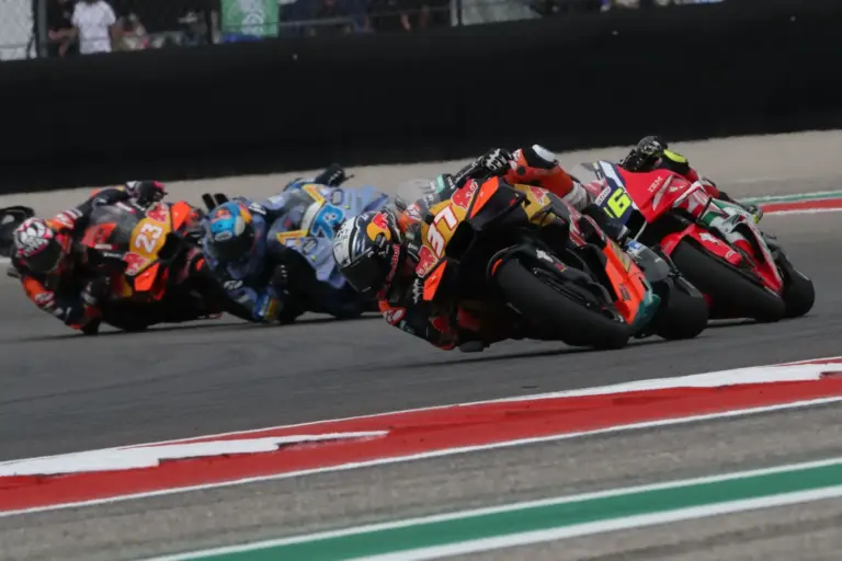 MotoGP, Pedro Acosta, KTM, Joan Mir, Honda, Álex Márquez, Gresini, Enea Bastianini, Tech3, USA Nagydíj 2026, szombat