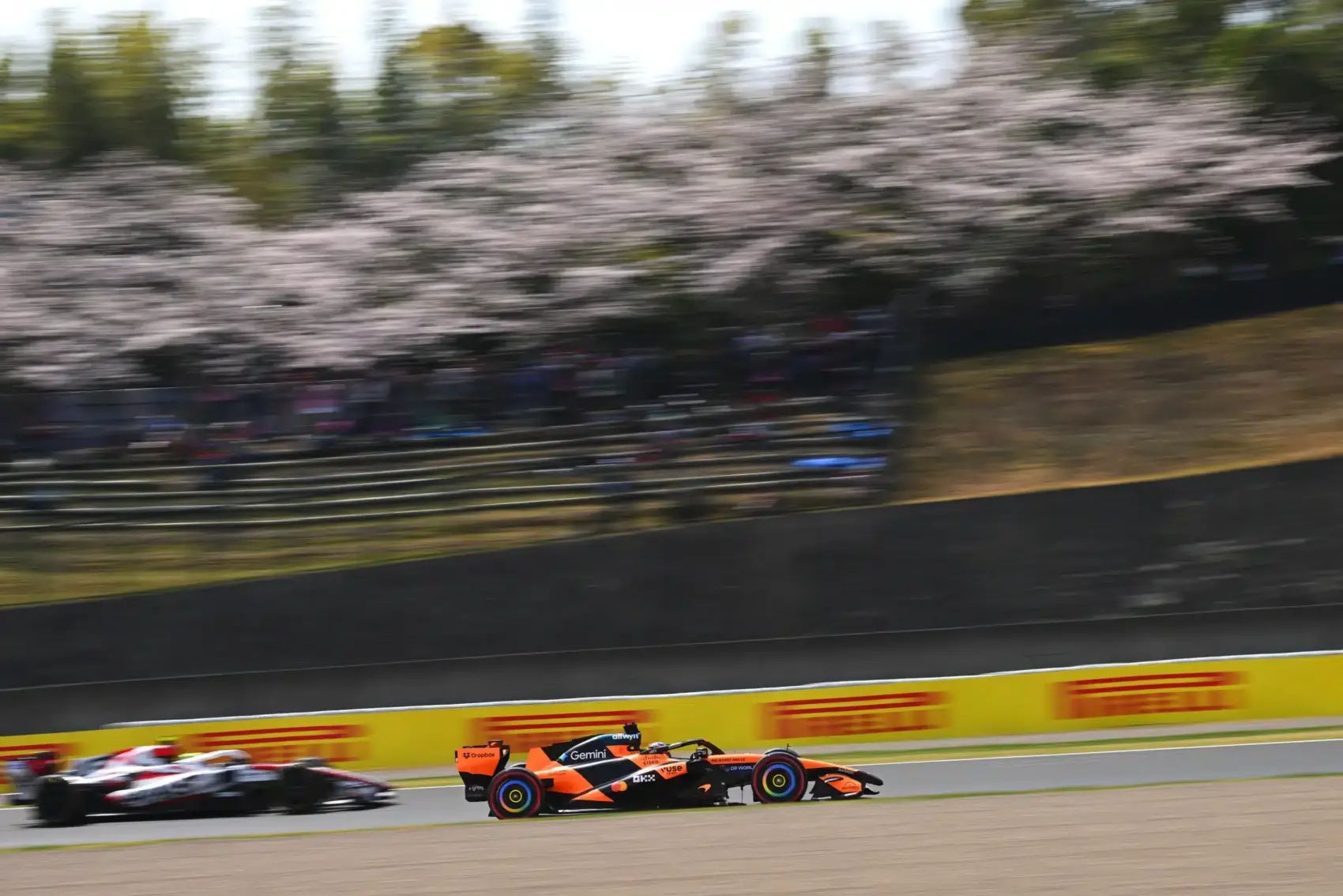 Nem csak az autóban kell az eddigiekhez képest teljesen mást csinálni az idei F1-es szabályok miatt
