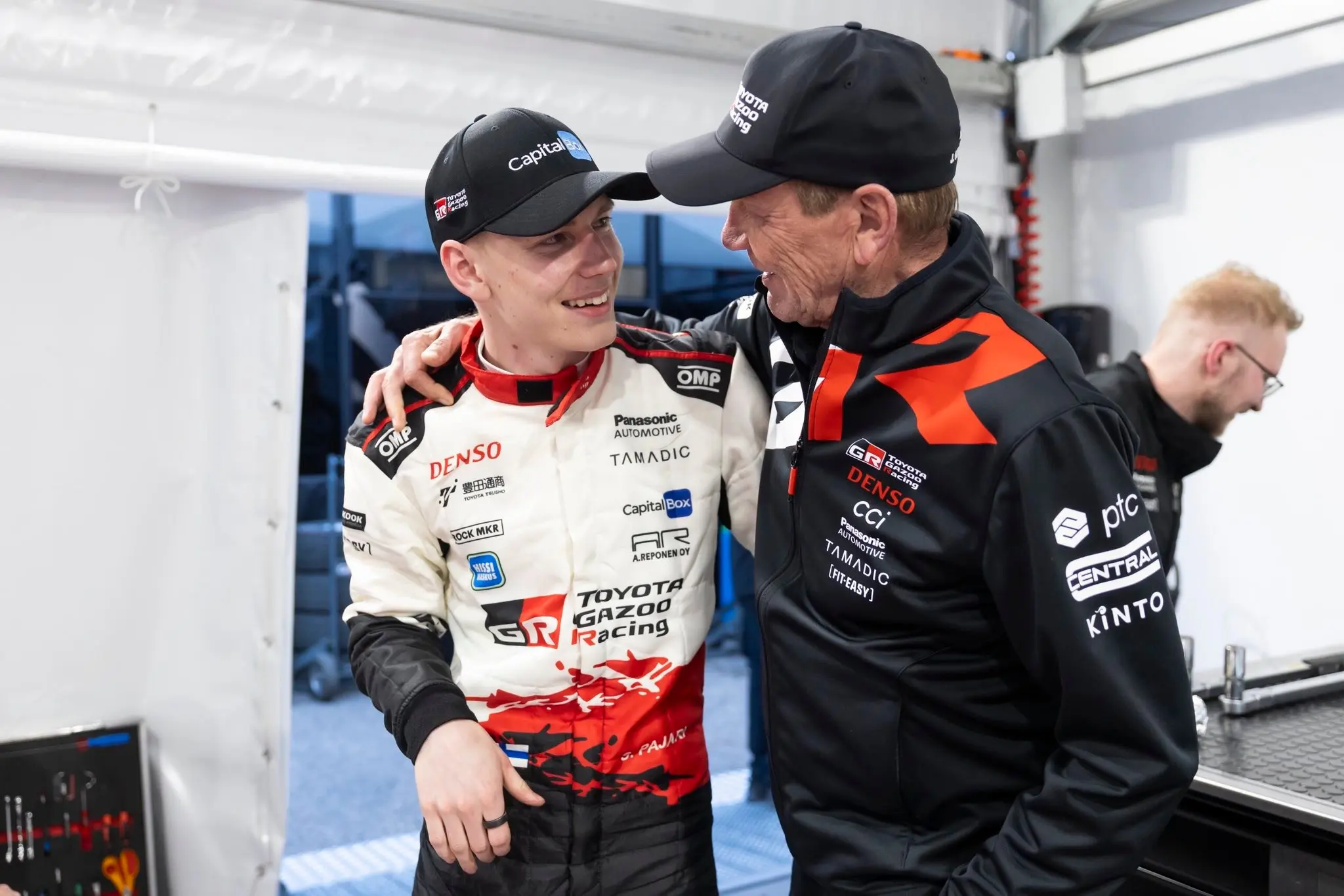 Juha Kankkunen dicsérte Sami Pajarit és Takamoto Katsutát is