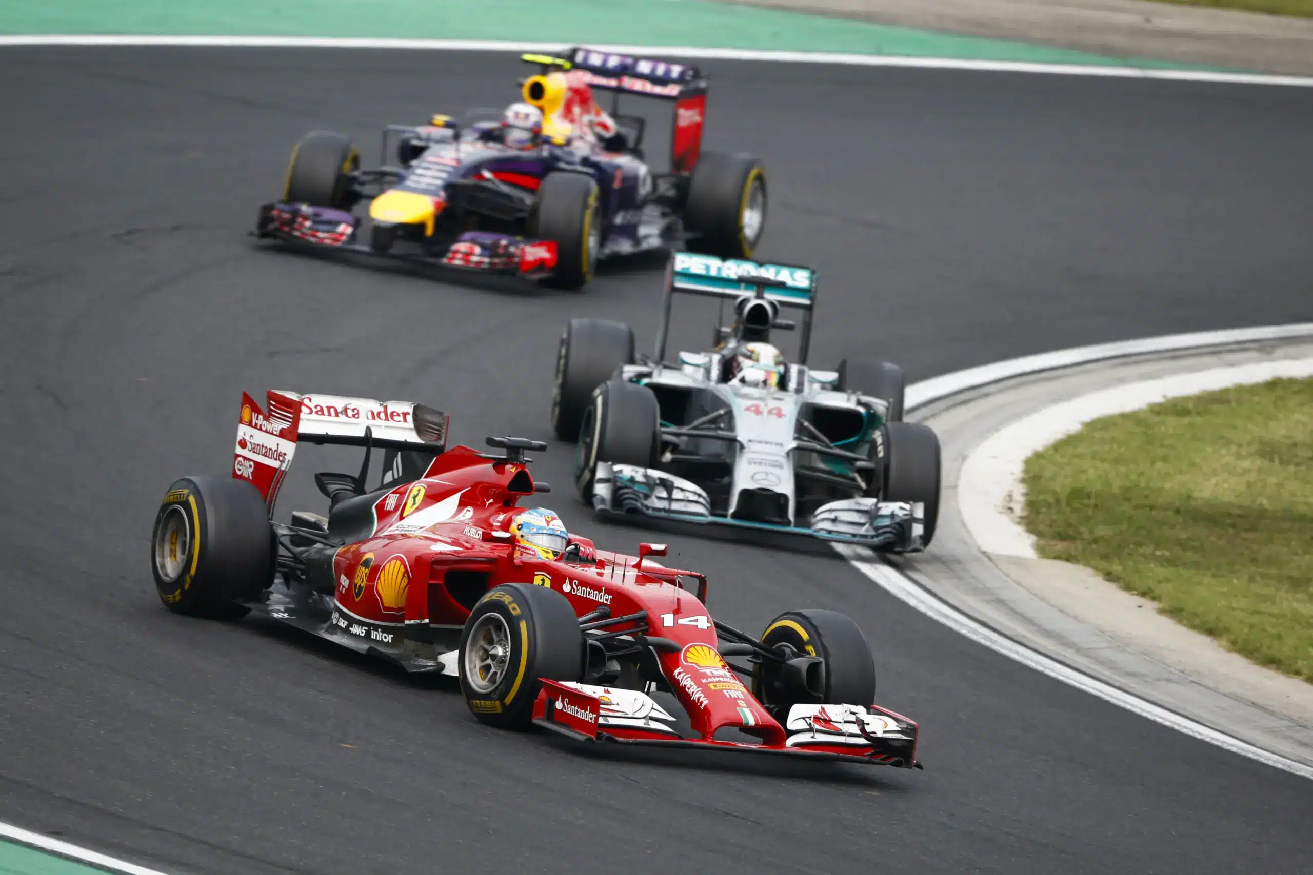 Nem lehet mindenki olyan, mint Hamilton és Alonso – kitárulkozott a korábbi rivális