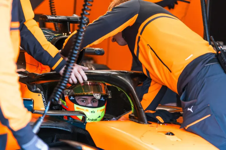 Leonardo Fornaroli, McLaren