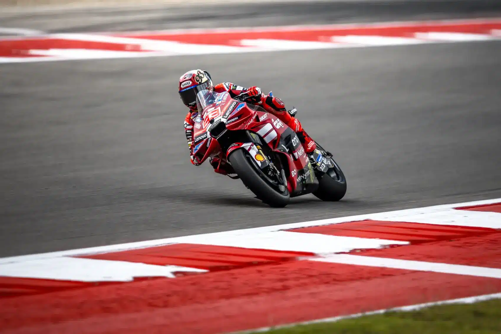 „Nincs megoldás” – főnöke és egykori ellenfele is baljósan nyilatkozott Marc Márquez állapotáról