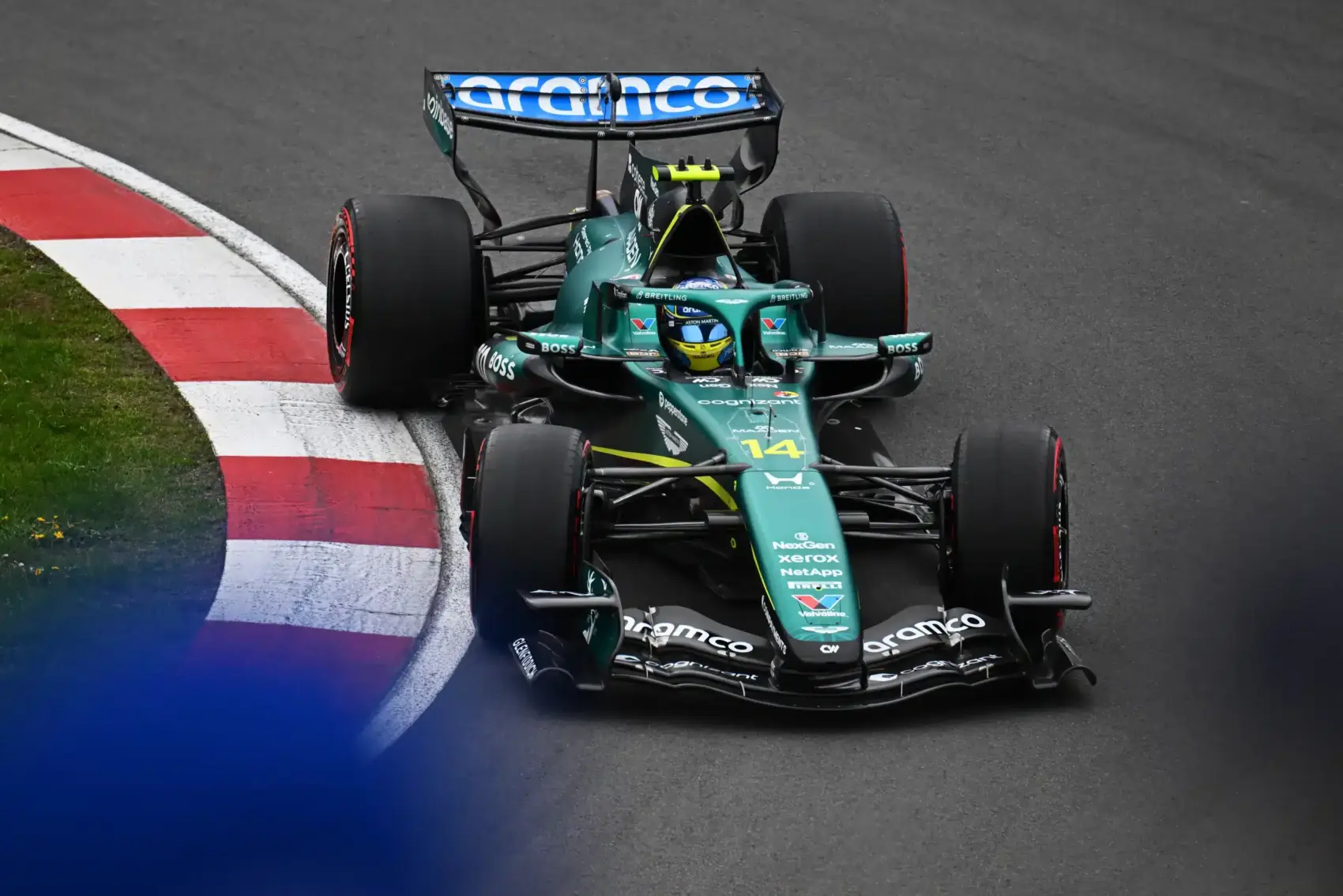 Alonso nem tud végigülni egy versenyt az autójában, ezért inkább kiállt