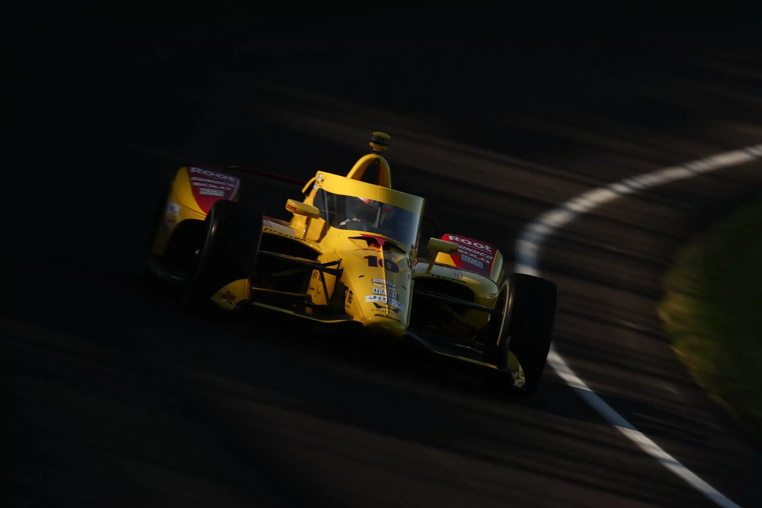 Palou a végén robbantott, övé a pole az Indy 500-ra