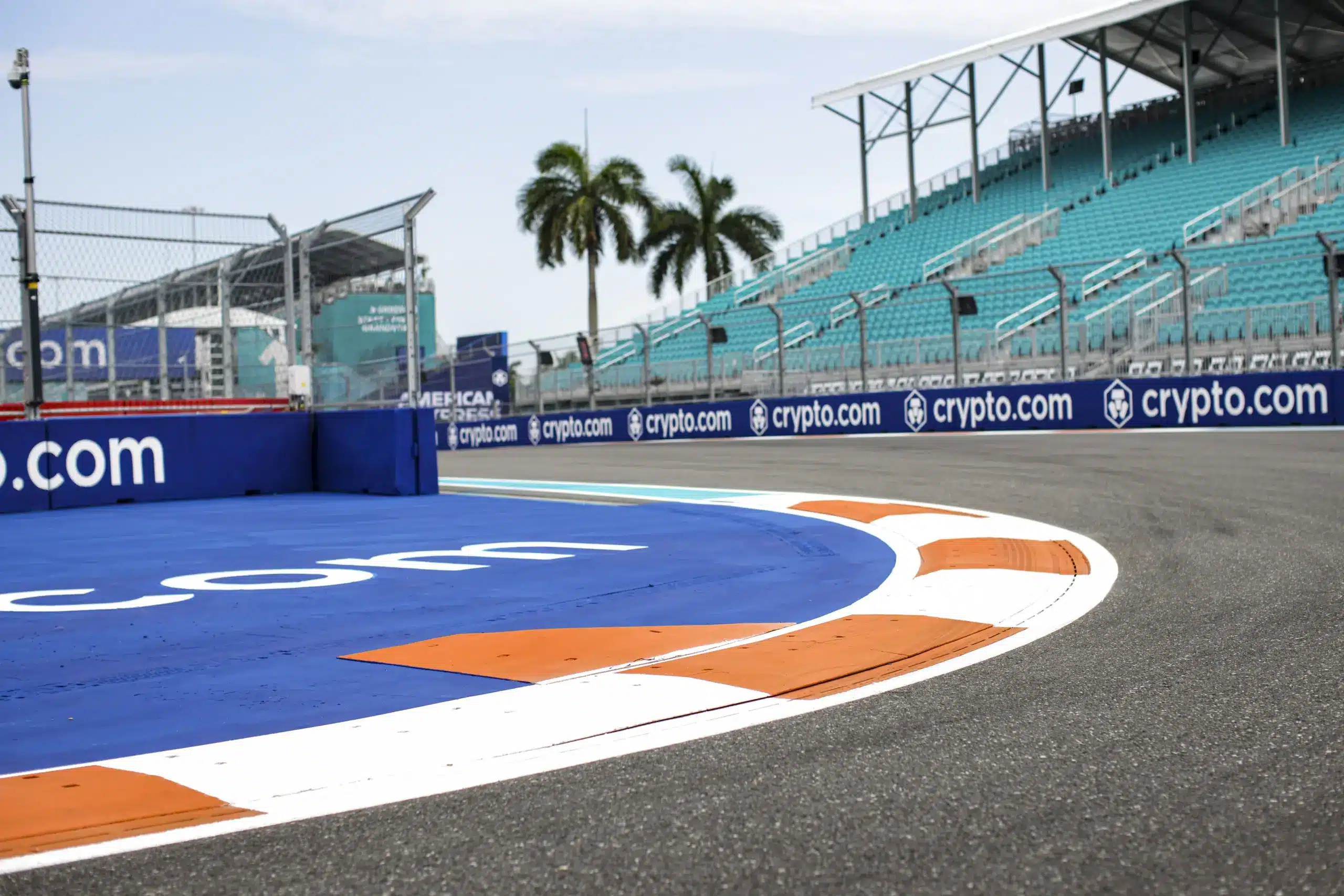 Döntött az F1: több órával korábban rajtol a Miami Nagydíj a viharveszély miatt