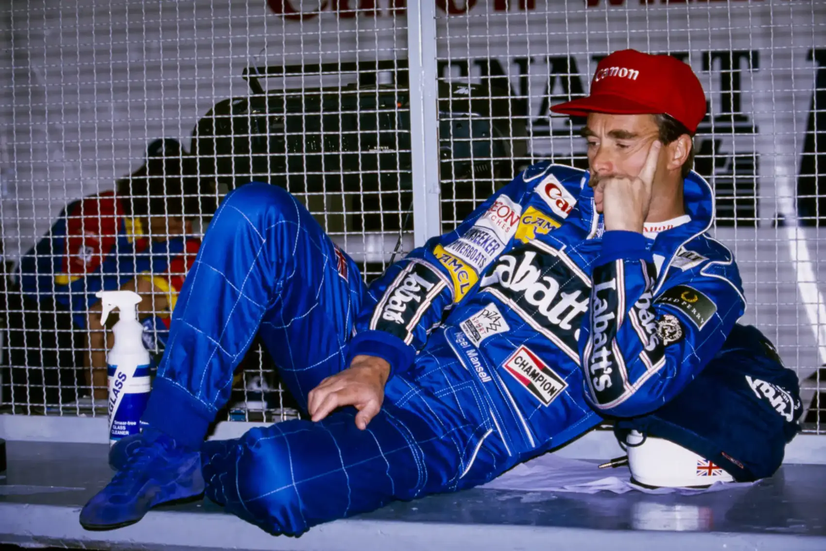 Amikor egy (leendő) F1-es világbajnok még hülye drogosnak nevezhetett egy újságírót