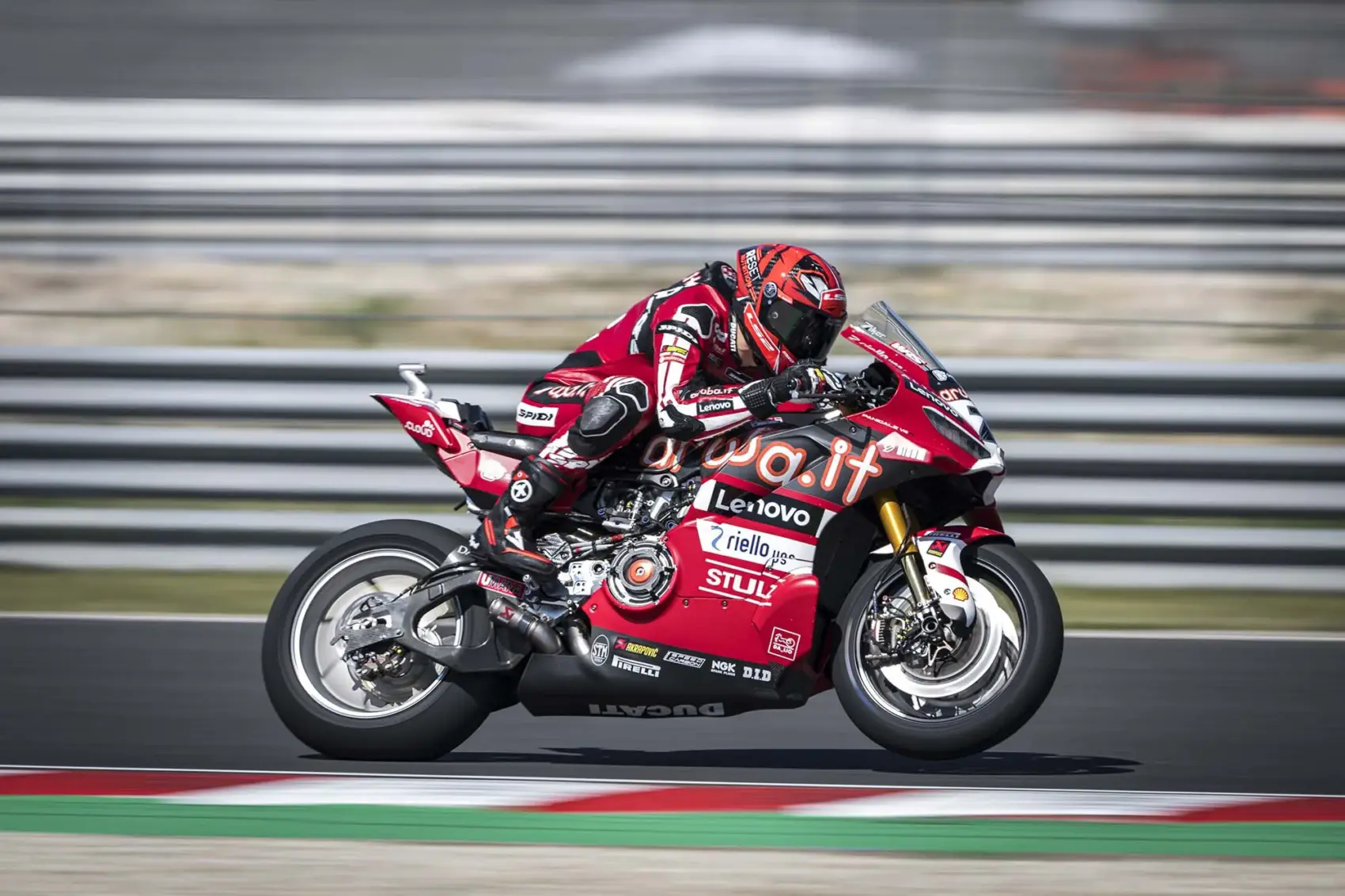 Brutális a Ducati fölénye a Balaton Parkon, Lecuona mindkétszer legyőzte Bulegát