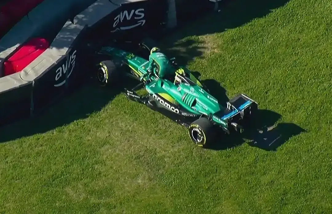 Russell pole-ban, Alonso a falban – ez történt a kanadai F1-es sprintidőmérőn