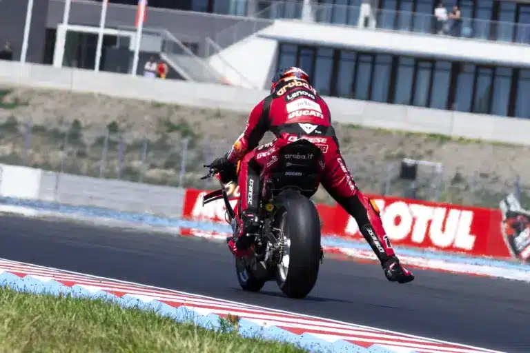 Superbike-vb, Nicolò Bulega, Ducati, Balaton Park 2026, vasárnap