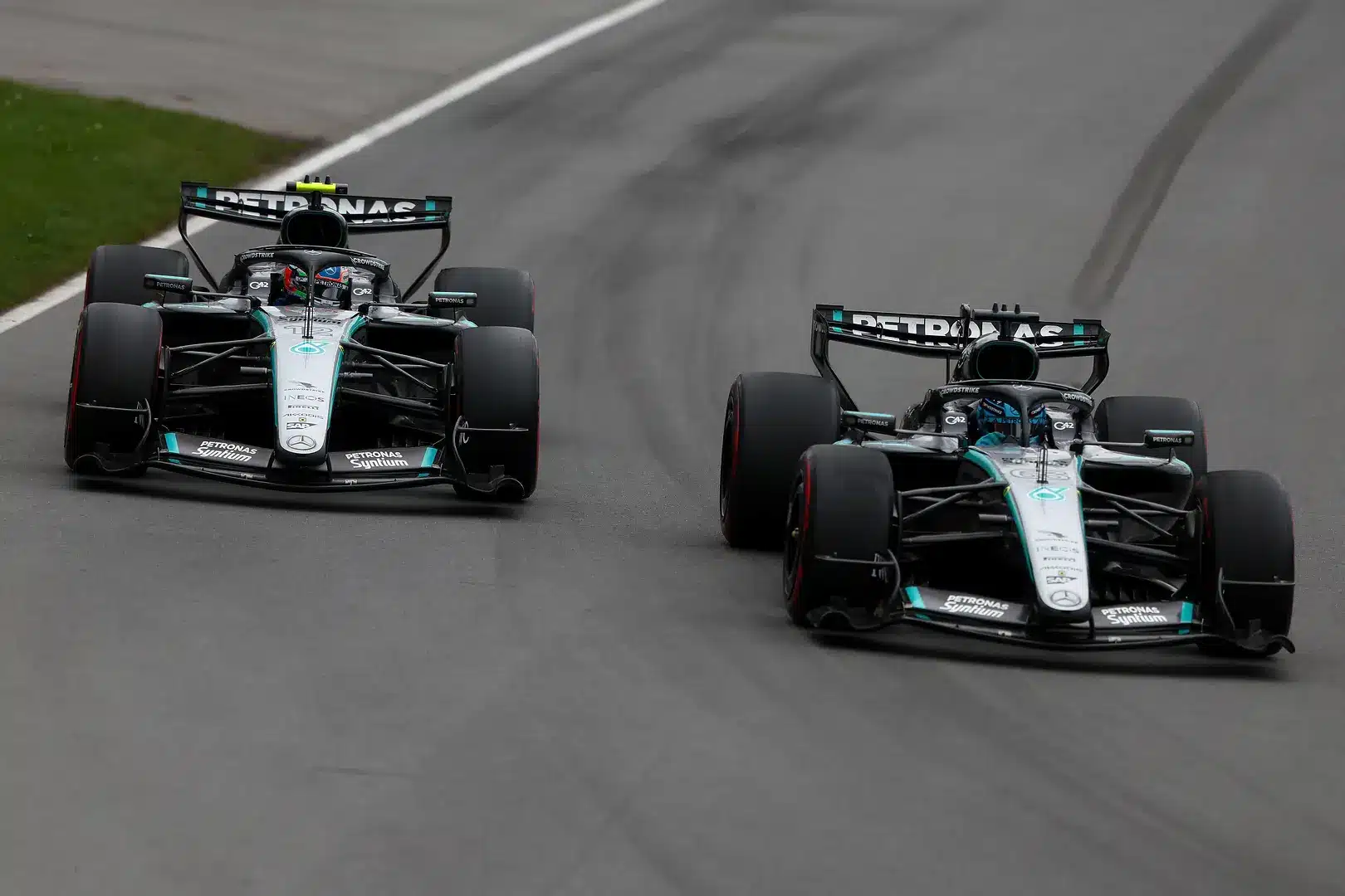 Hátrányból kezdi Antonelli Russellhez képest a következő F1-es hétvégét