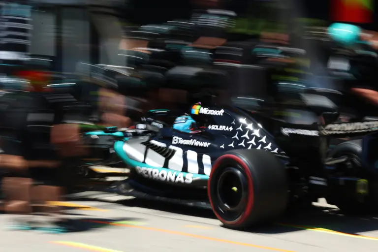 Russell, Mercedes