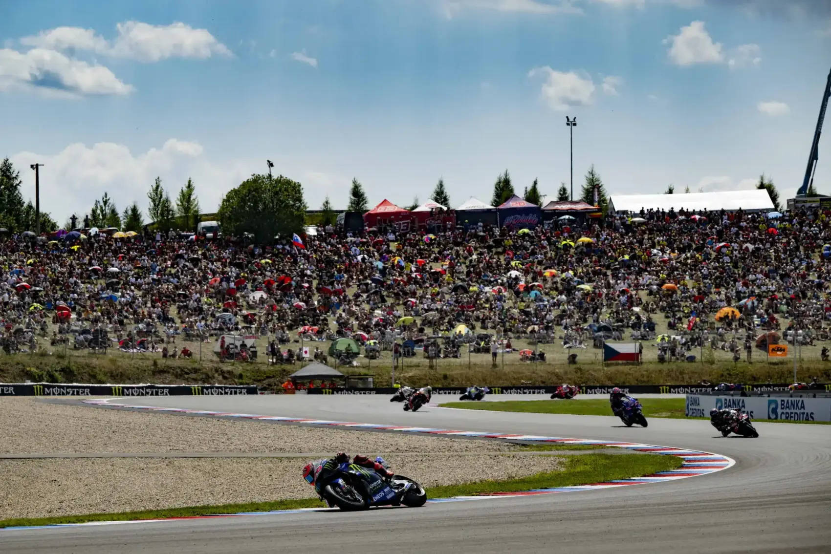 Szinte a szomszédban folytatódik a MotoGP – íme a teljes hétvégi menetrend