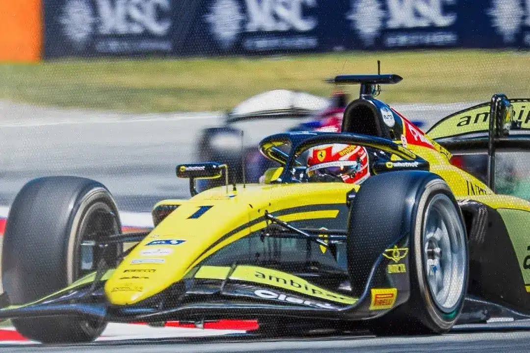 Győzelemmel köszörülte ki a csorbát nagy hibája után a Ferrari reménysége