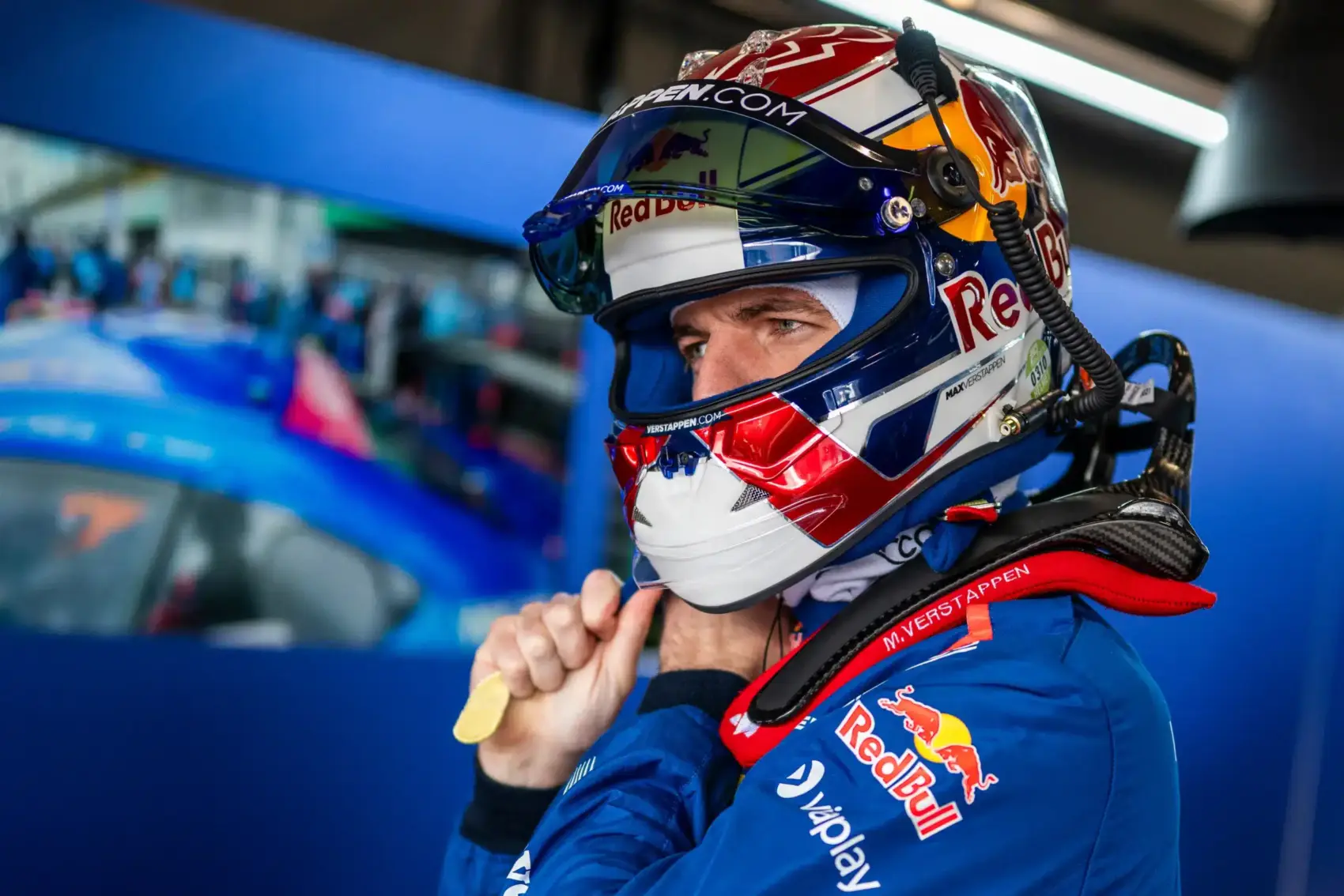 Kizárták a Red Bull egyik autóját, és ez Verstappennek kedvez