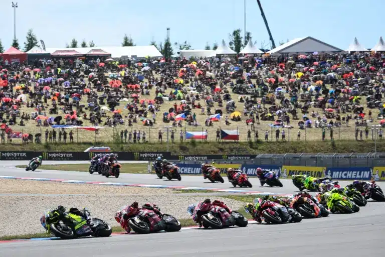 MotoGP, Cseh Nagydíj 2026, vasárnap, rajt
