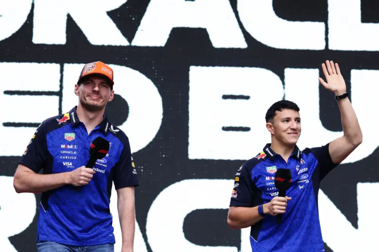 Max Verstappen, Isack Hadjar, Red Bull