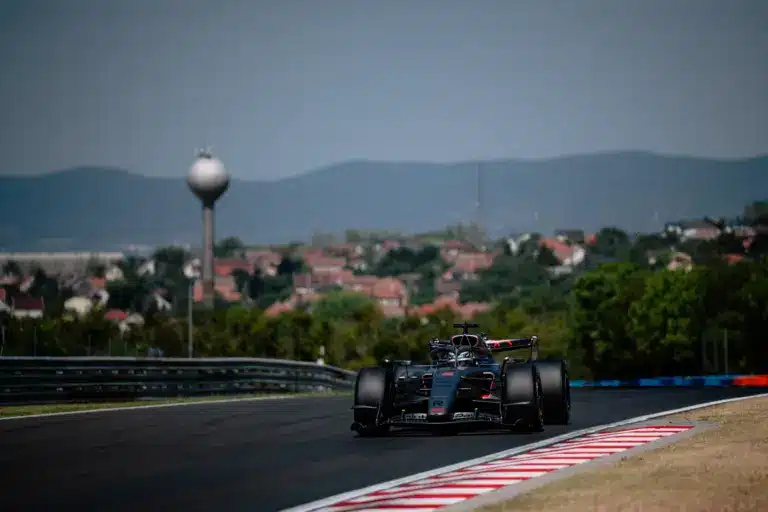 Forma-1, Gabriel Bortoleto, Audi, Pirelli-teszt 2026, Hungaroring, 2. nap