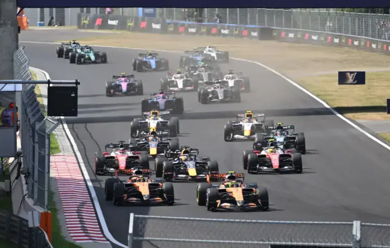 Norris és Hamilton példátlan rekordot állítottak fel a Hungaroringen