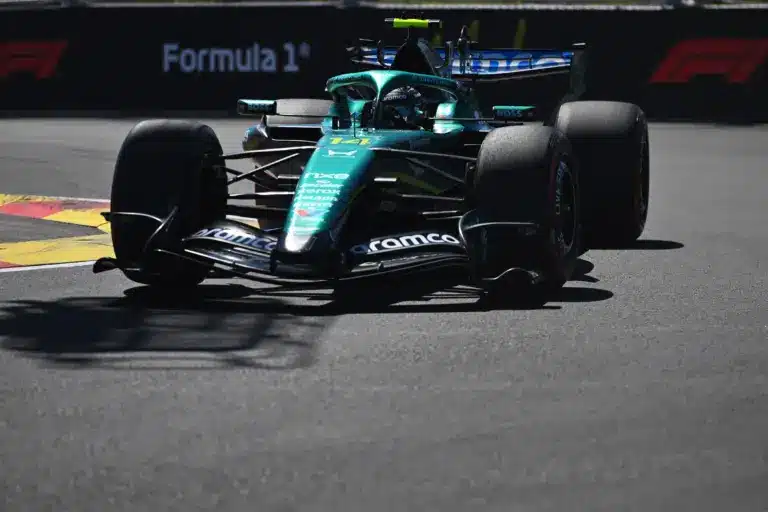 Alonso: Egy Max Verstappen képességének meg kell mutatkoznia, ez nem mehet így tovább