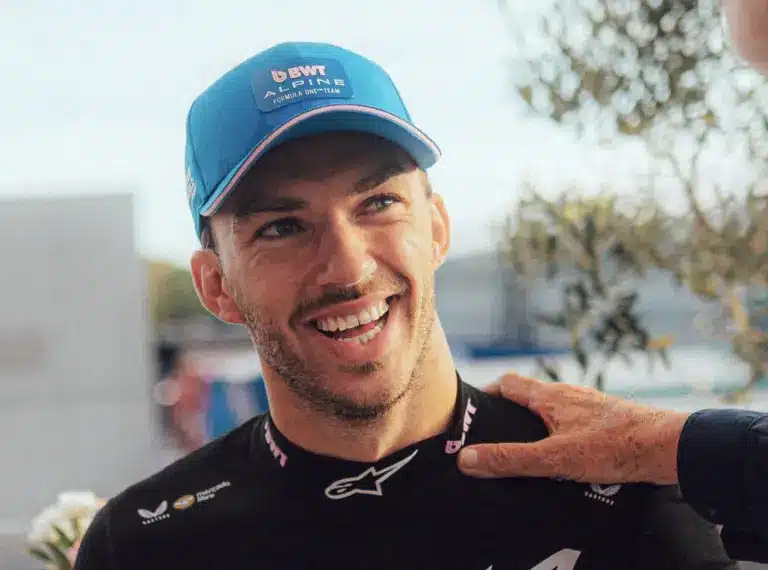 A többiek ügyetlenkedése és Gasly zsenije – mi kellett a monzai időmérő gigameglepetéséhez?